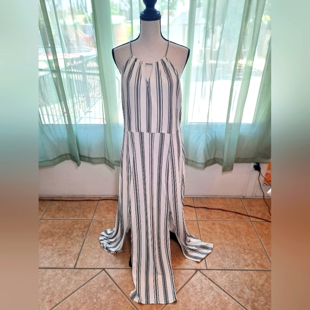 Candie's Dramatic Slit Lined Keyhole Halter Maxi Dress Blck/White Stripe Size XL